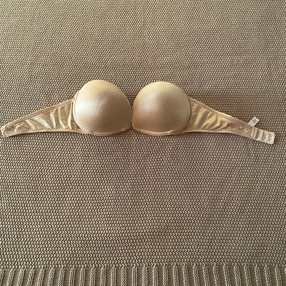 Victoria’s Secret Strapless Bra size 34C